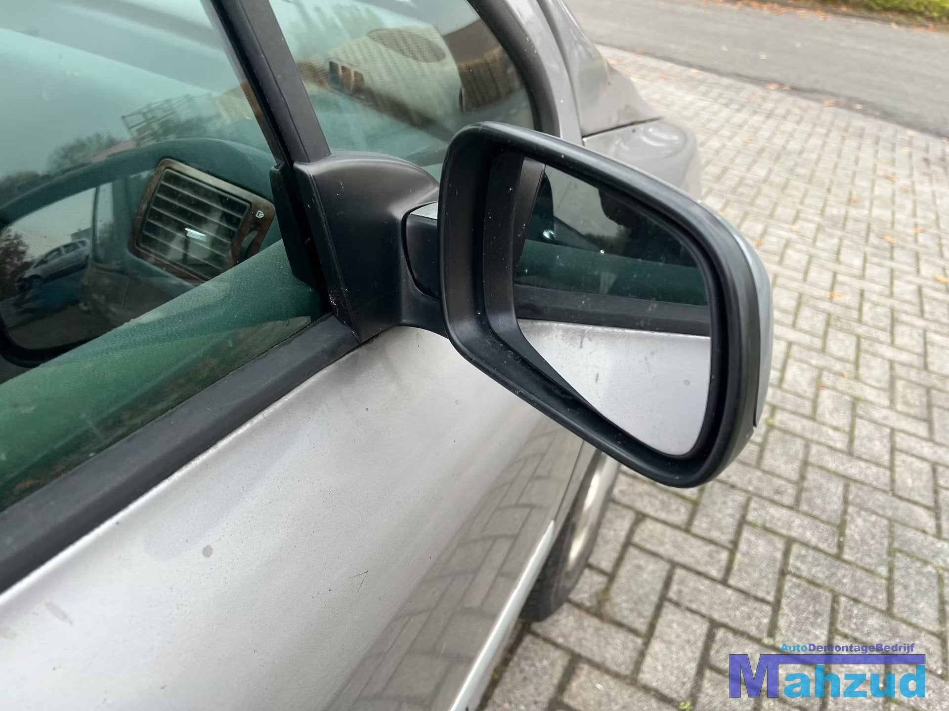 PEUGEOT 307 Grijs EZA rechts spiegel 2001-2009, Taurusavenue 1
2132 LS  Hoofddorp, NL, Contact.group@renault.com, Stellantis N.V.