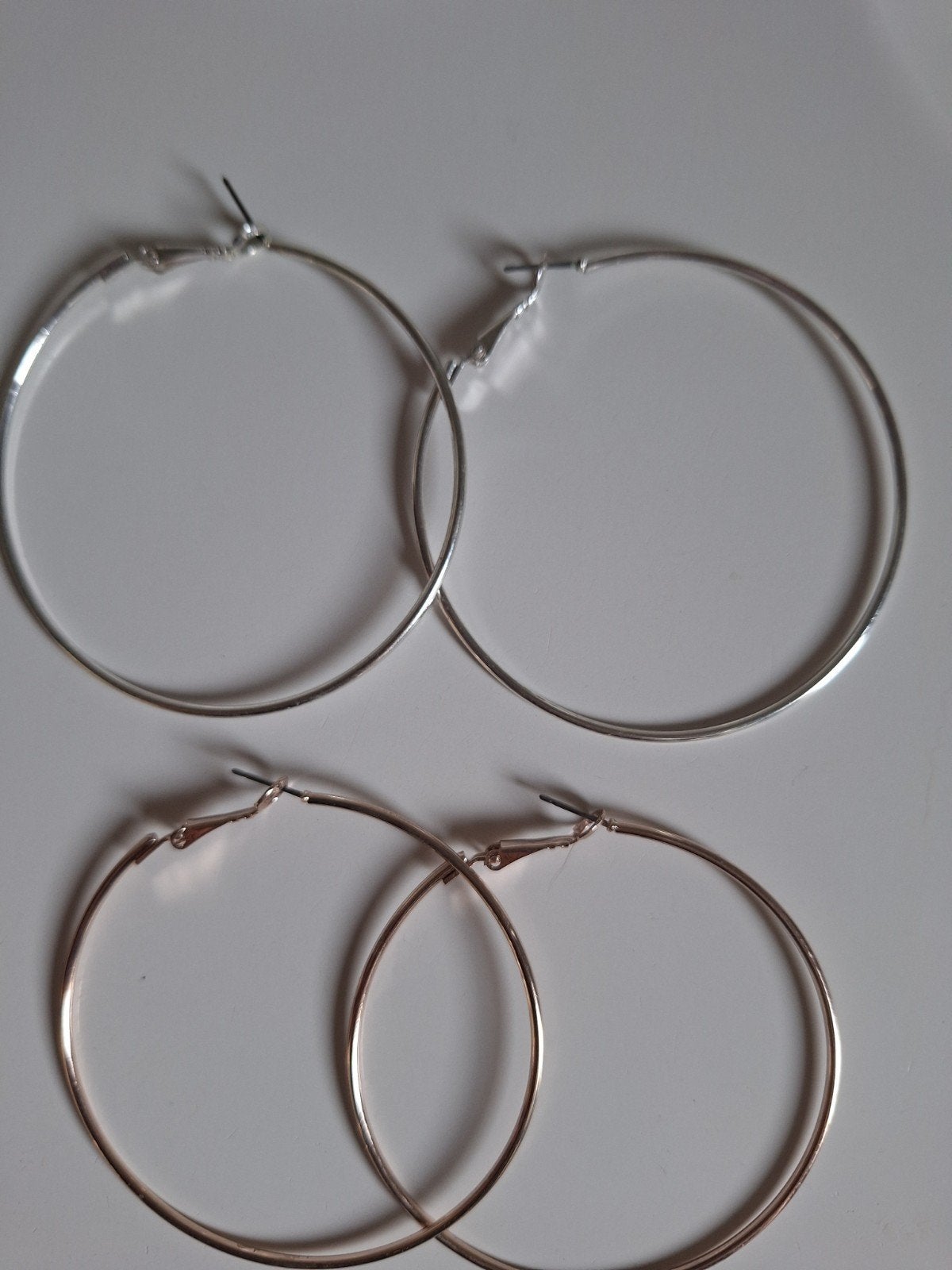 verschillende juwelen te koop, Bijoux, Sacs & Beauté, Boucles d'oreilles, Enlèvement ou Envoi, Autres matériaux