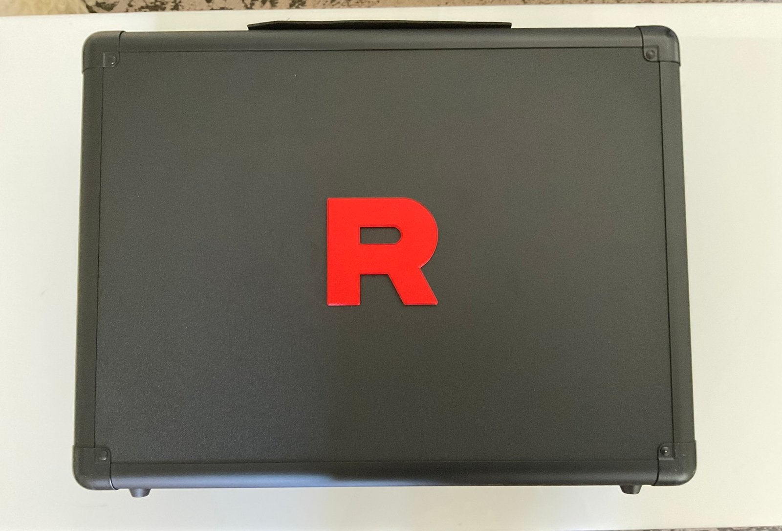 Team Rockett" Attache Case (EMPTY), Enlèvement, Comme neuf, Booster box