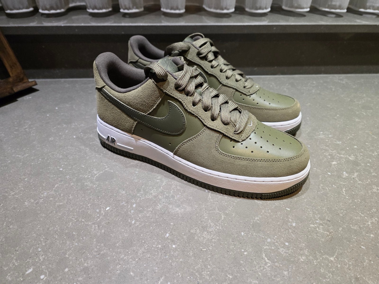 NIKE AIR FORCE ONE M44, Enlèvement, Baskets