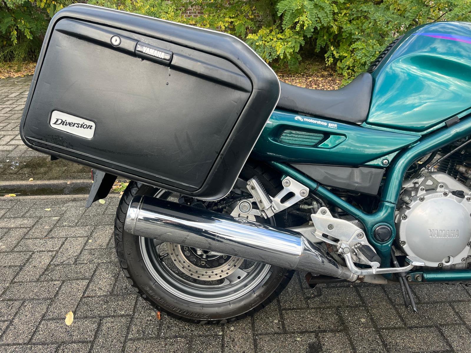 Yamaha Diversion 900 xj900, Particulier