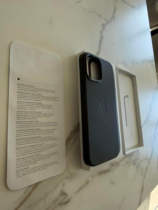 Original Apple Iphone 12 Pro Max case leder hoesje - Nieuw, Enlèvement, Comme neuf, Apple, IPhone 12
