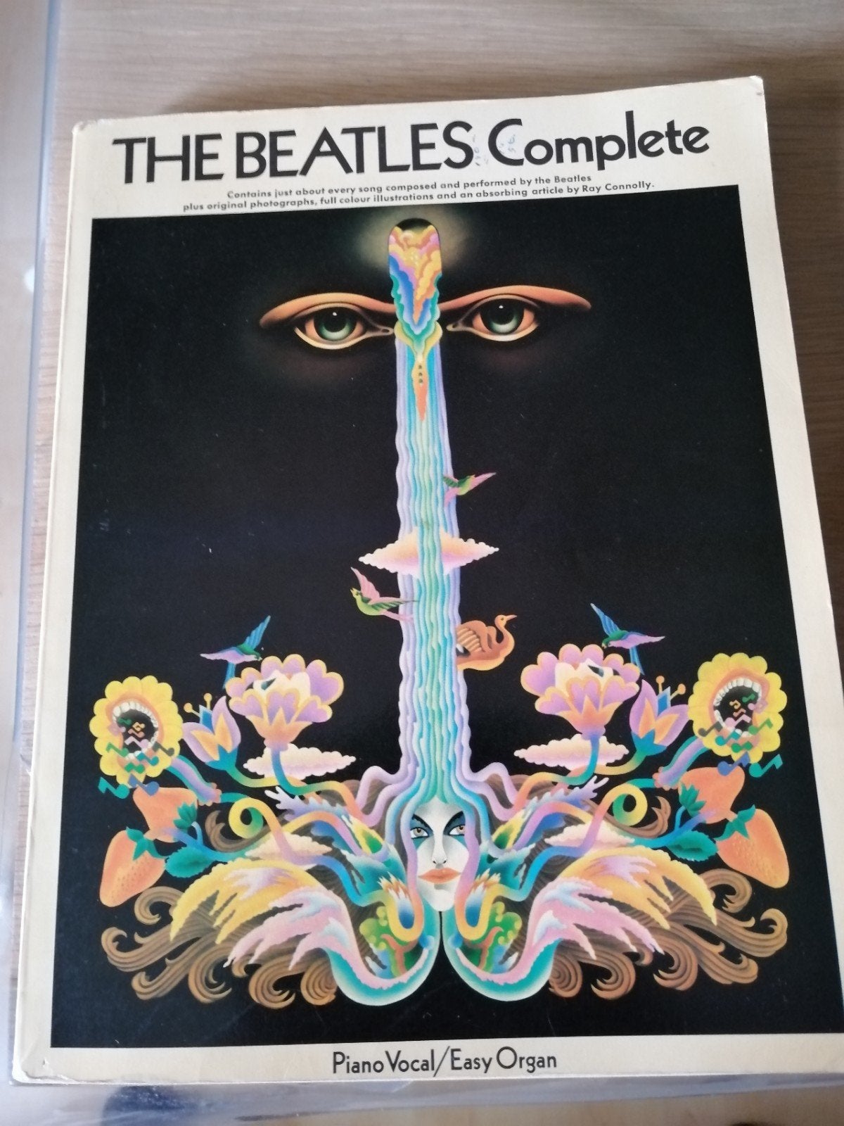 Boek met tekst en muziek van The Beatles voor piano, Antiquités & Art, Enlèvement ou Envoi