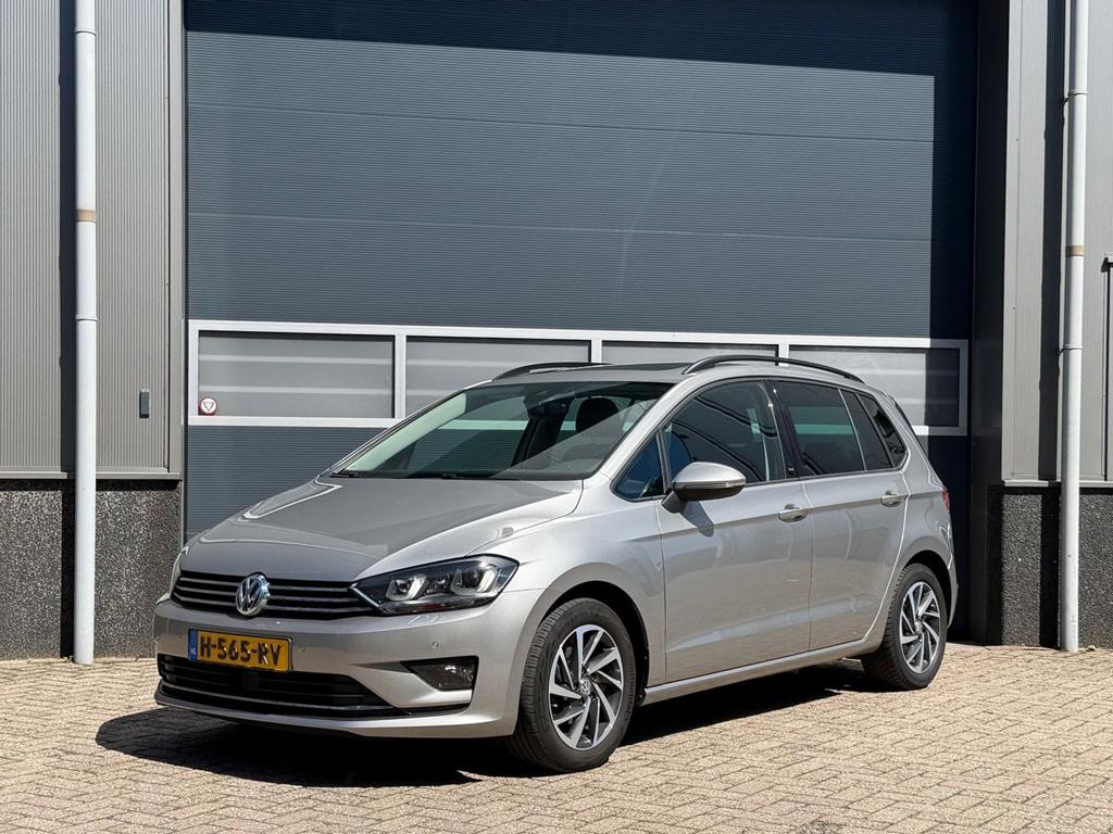 Volkswagen Golf Sportsvan 1.2 TSI Highline bj.2017 Pano|Navi, Auto's, Volkswagen, Monovolume, Golf Sportsvan, Handgeschakeld, Grijs
