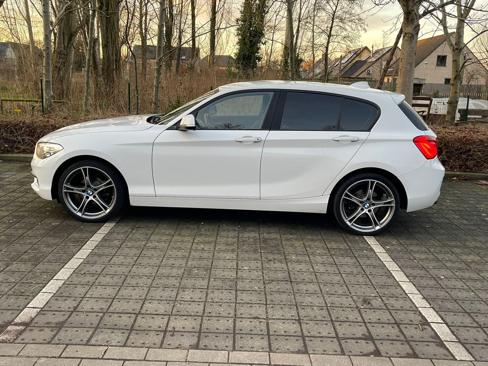 Bmw, Auto's, BMW, 1 Reeks, Zwart, 5 deurs, Particulier