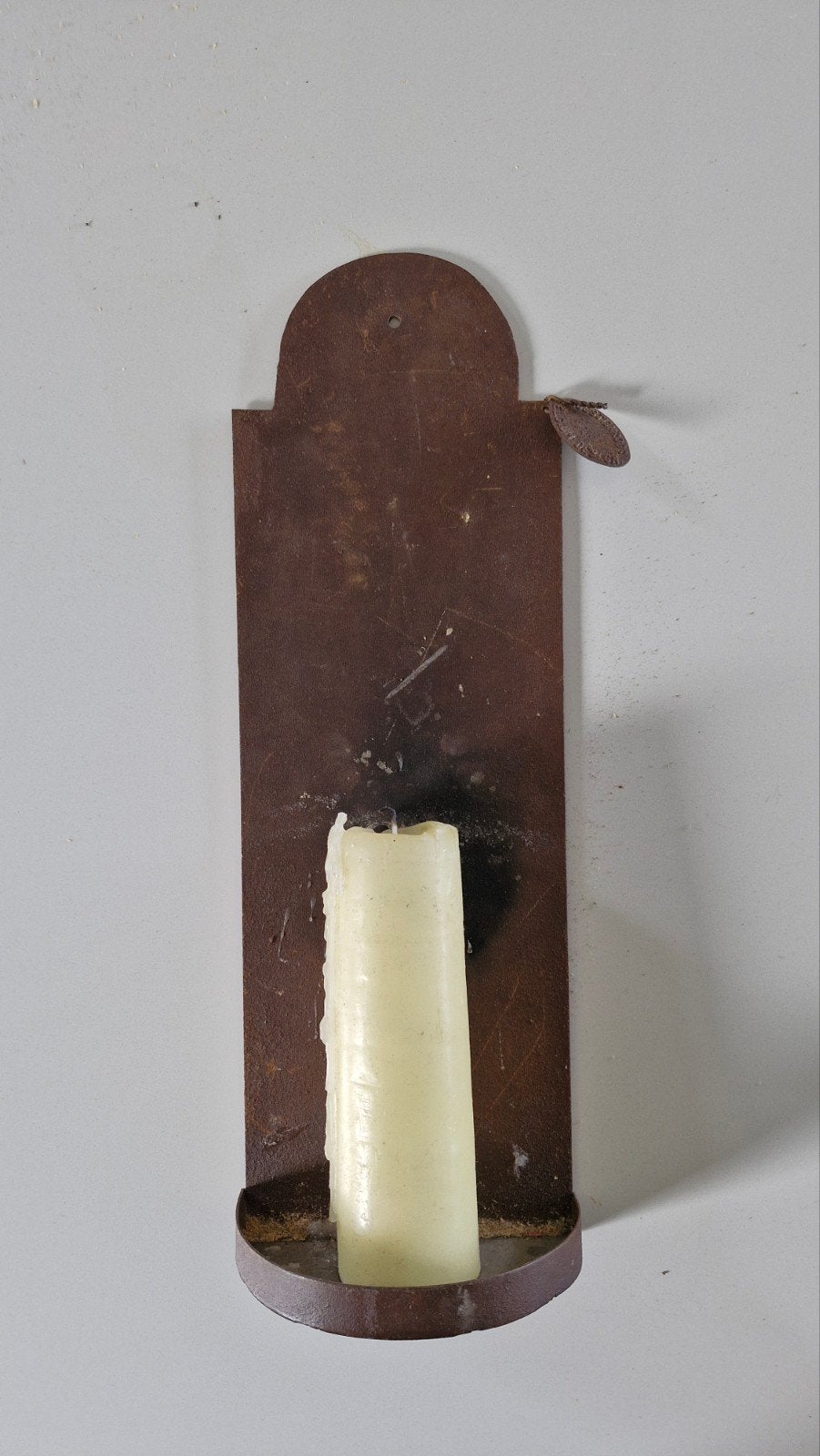 bougeoir de couleur rouille à accrocher au mur, Maison & Meubles, Autres styles, Métal, Objet de décoration, 46 cm