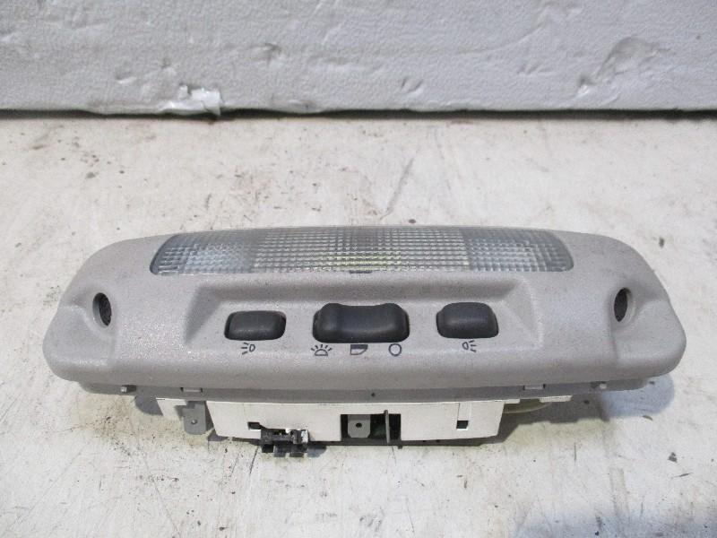 PLAFONNIER AVANT Ford Fiesta 5 (JD / JH) (01-2001/12-2009), Utilisé, Ford