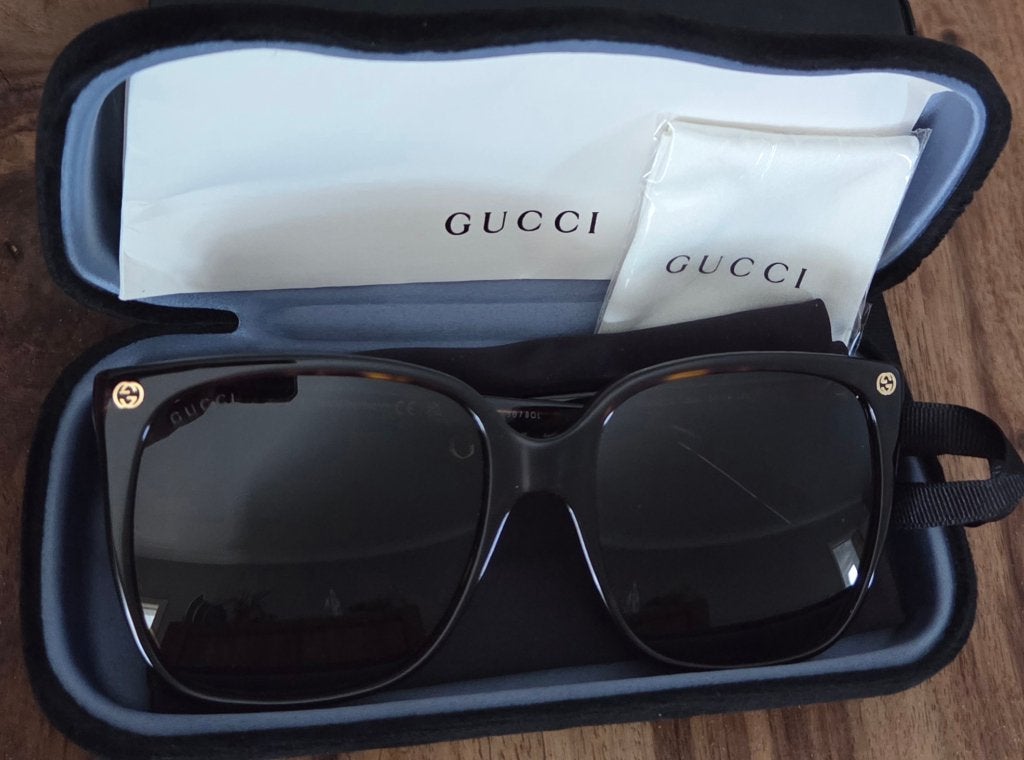 Gucci zonnebril, Neuf, Autres marques, Enlèvement ou Envoi, Lunettes de soleil