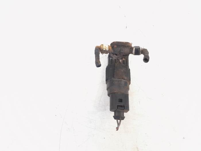 Ruitensproeierpomp voor van een Audi A4, Gebruikt, -, -, -