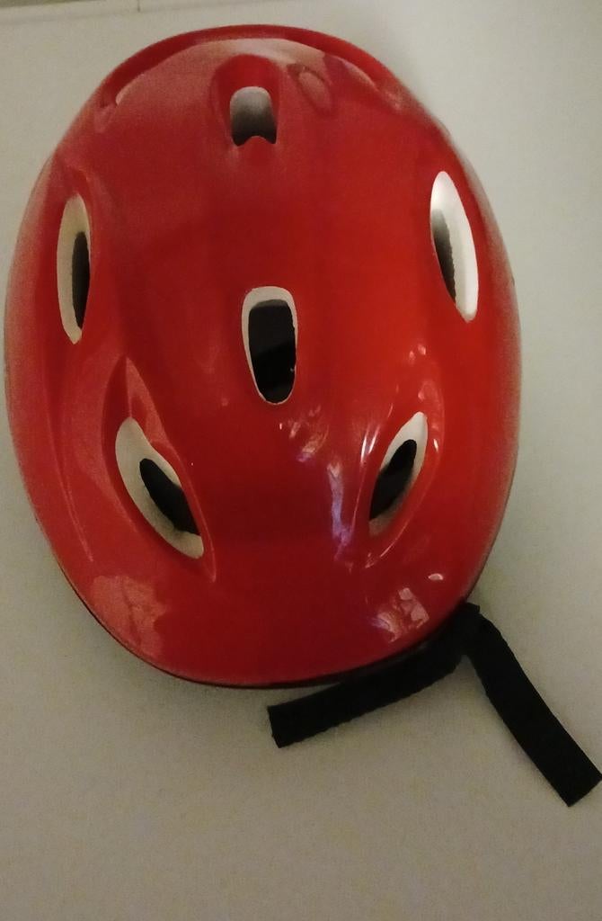 RUSHER kinderfietshelm – 48-52 cm – Rood, Fietsen en Brommers, Jongen of Meisje, Rusher, Zo goed als nieuw, Ophalen