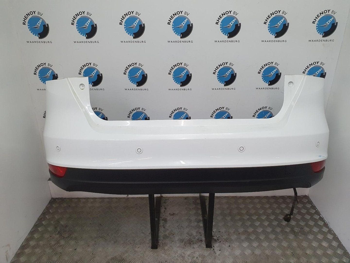 FORD FOCUS 1.0 Titanium Edition  BUMPER ACHTER 2015, Enlèvement ou Envoi, Utilisé, ARN reconnu