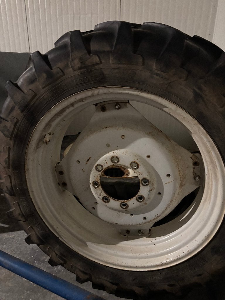 Tractorvelgen, Enlèvement