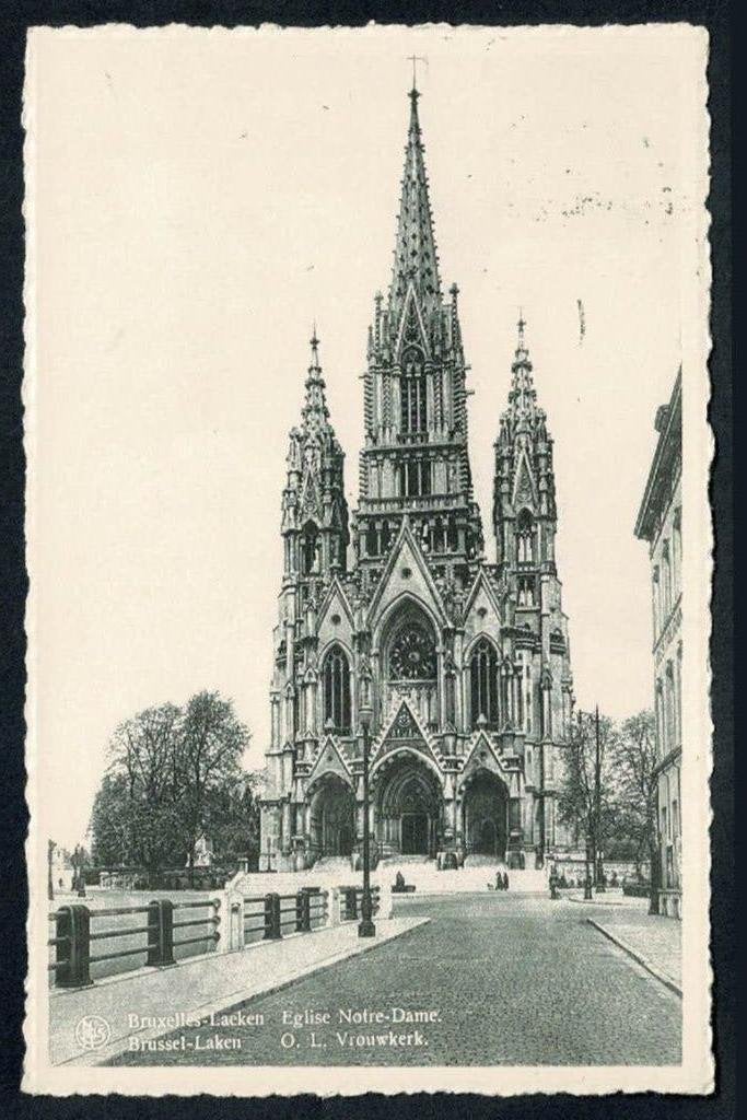 Brussel / Laken : O.L. Vrouwekerk - afgestempeld 1951, Verzamelen, Postkaarten | België, Verzenden, Gelopen