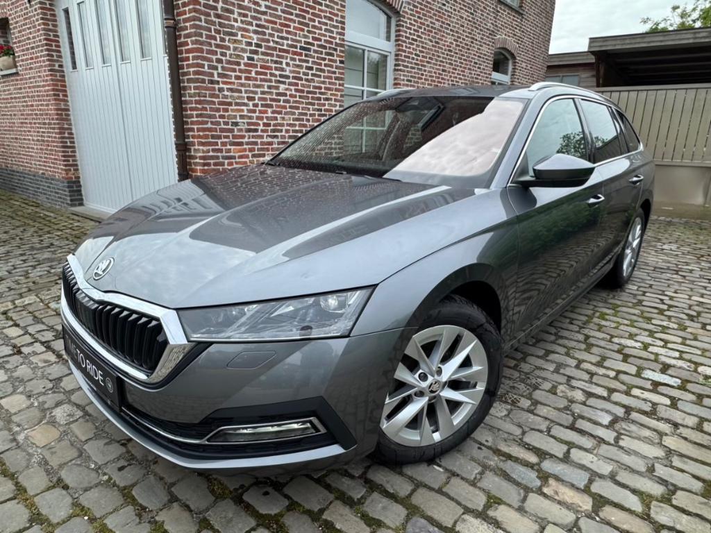 2024 Skoda Octavia 1.0 TSIe Clever+ DSG Panodak ACC HUD, Argent ou Gris, Achat, Euro 6, Entreprise