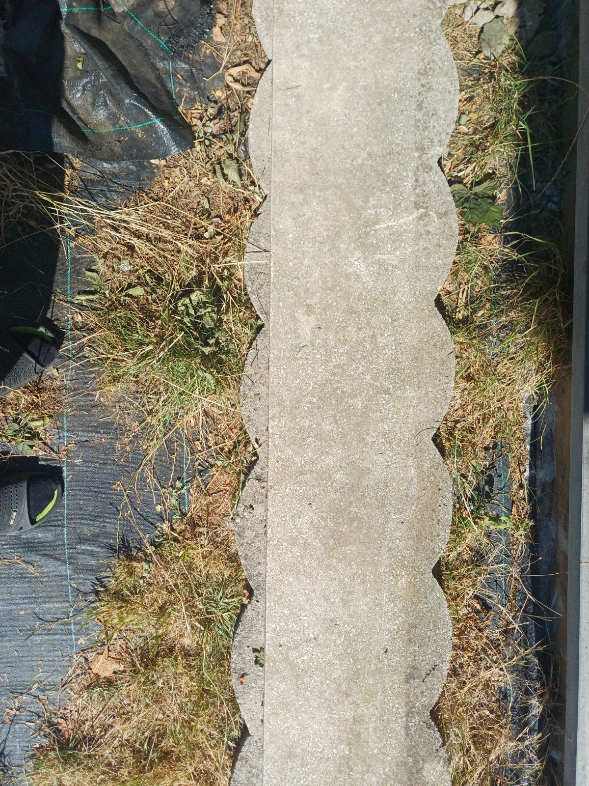 2 Dalles de jardin en béton – bordure/chemin, Enlèvement, Utilisé