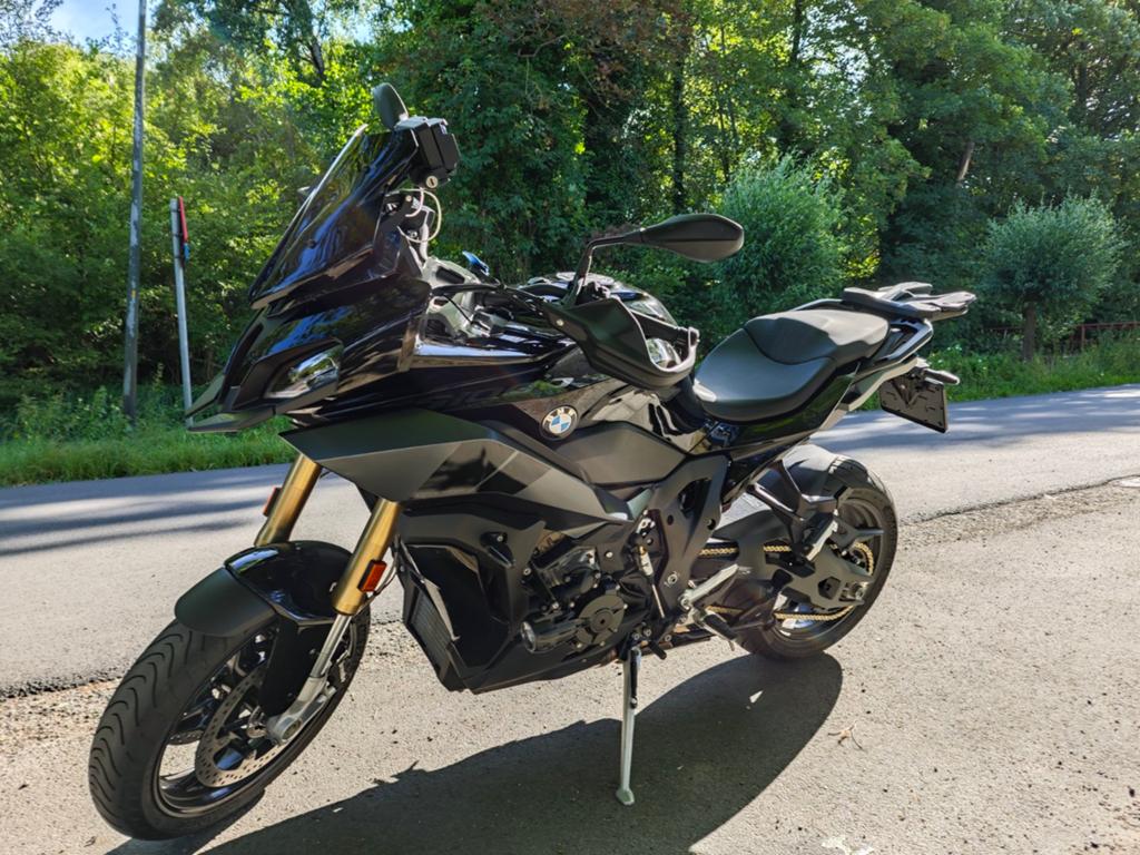 BMW S1000XR Triple Black 2023 – Full Options – 2700km, Particulier, Sport, Régulateur de vitesse