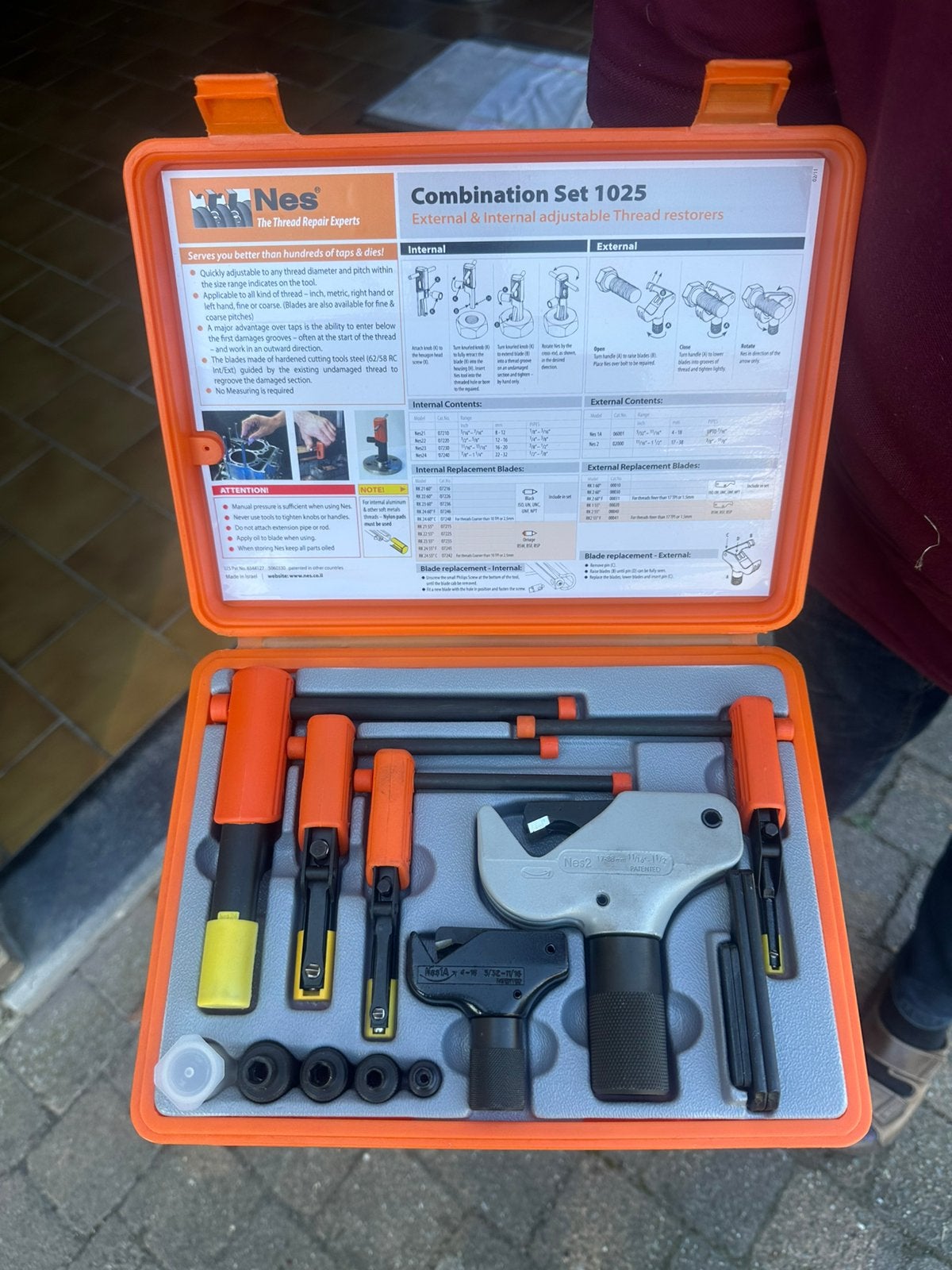 NES 1025 Universele Schroefdraadreparatieset ongebruikt, Bricolage & Construction, Enlèvement, Neuf, Jeu d'outils, Autres marques