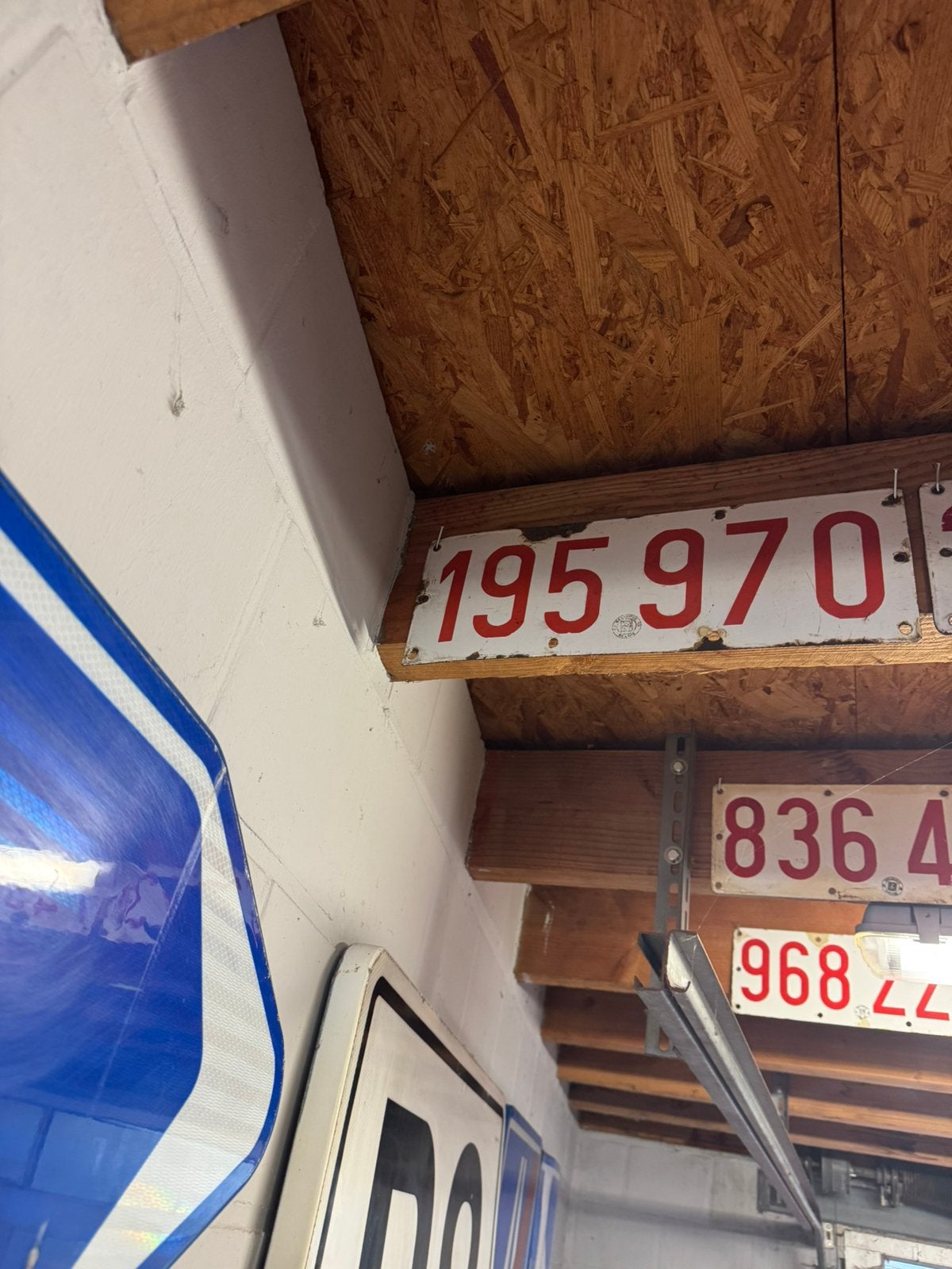 Email nummerplaaten jaren 1920, Ophalen