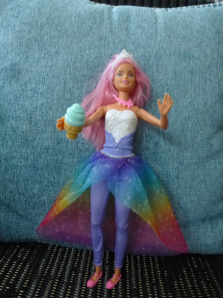 Barbie à la glace, Enfants & Bébés, Jouets | Poupées, Enlèvement ou Envoi, Utilisé, Barbie