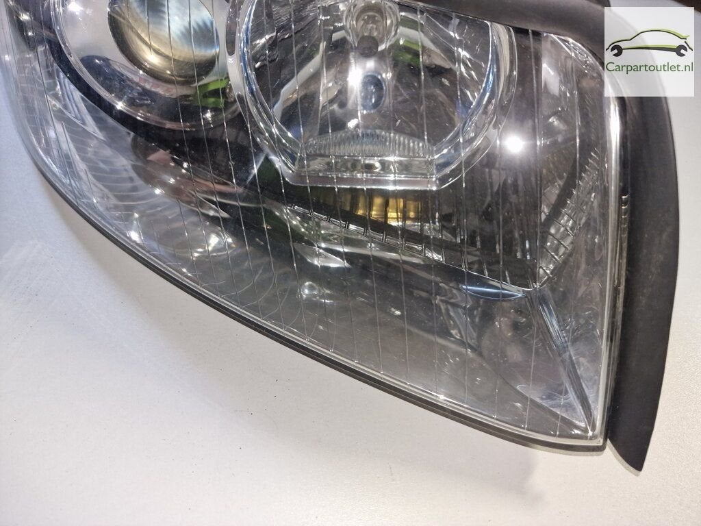 Koplamp LED rechts AUDI  A4 B6 VAL-088049, Gebruikt, -, -, -