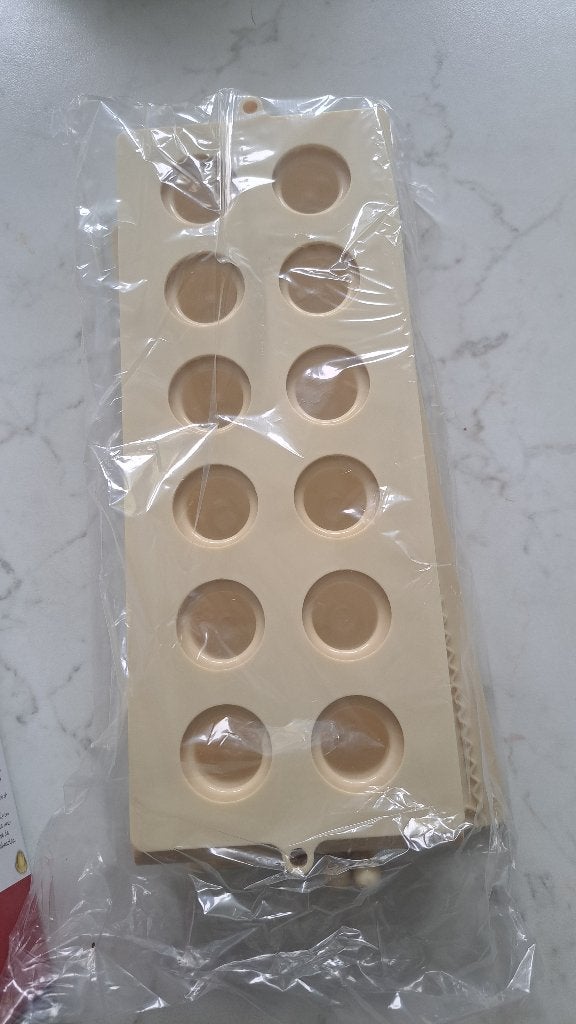 La Fabrique à raviolis (3 formes), Machine à pâtes, Enlèvement ou Envoi, Neuf, Plastique