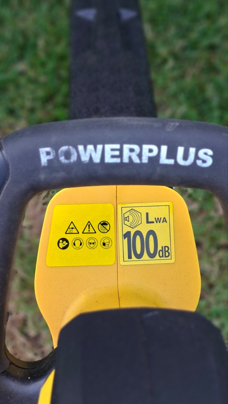 Elektrische heggenschaar Powerplus POWXG20091 750W, Tuin en Terras, Ophalen, Zo goed als nieuw, Elektrisch
