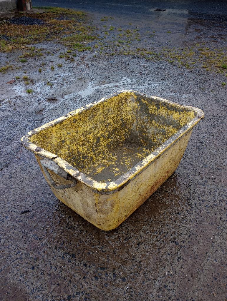 Mortelkuip 200 liter, Ophalen, Gebruikt