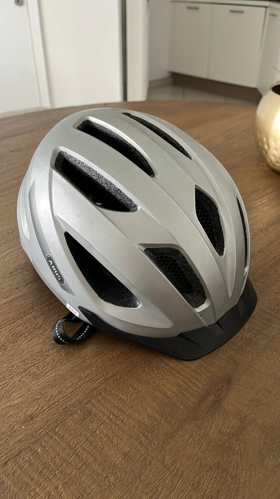 Fietshelm, Fietsen en Brommers, Ophalen of Verzenden, Gebruikt, Heer of Dame