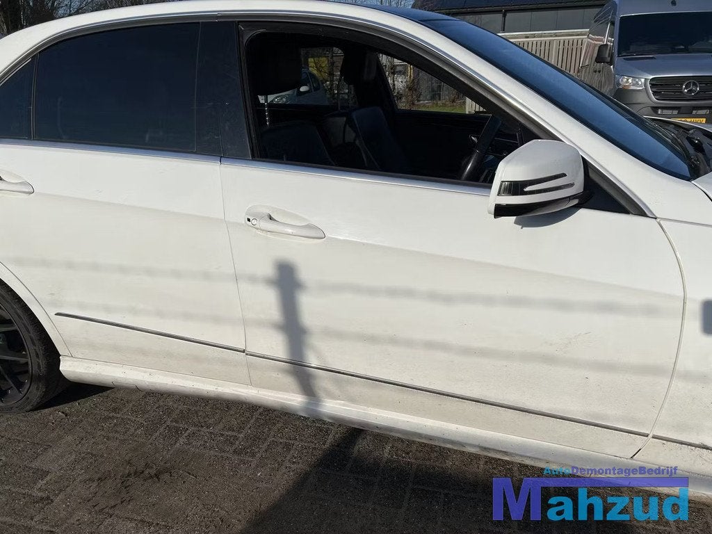 MERCEDES E KLASSE W212 wit 149 rechts voor deur 2009-2013, Autos : Pièces & Accessoires, Mercedes-Benz AG, Mercedes-Benz, Utilisé