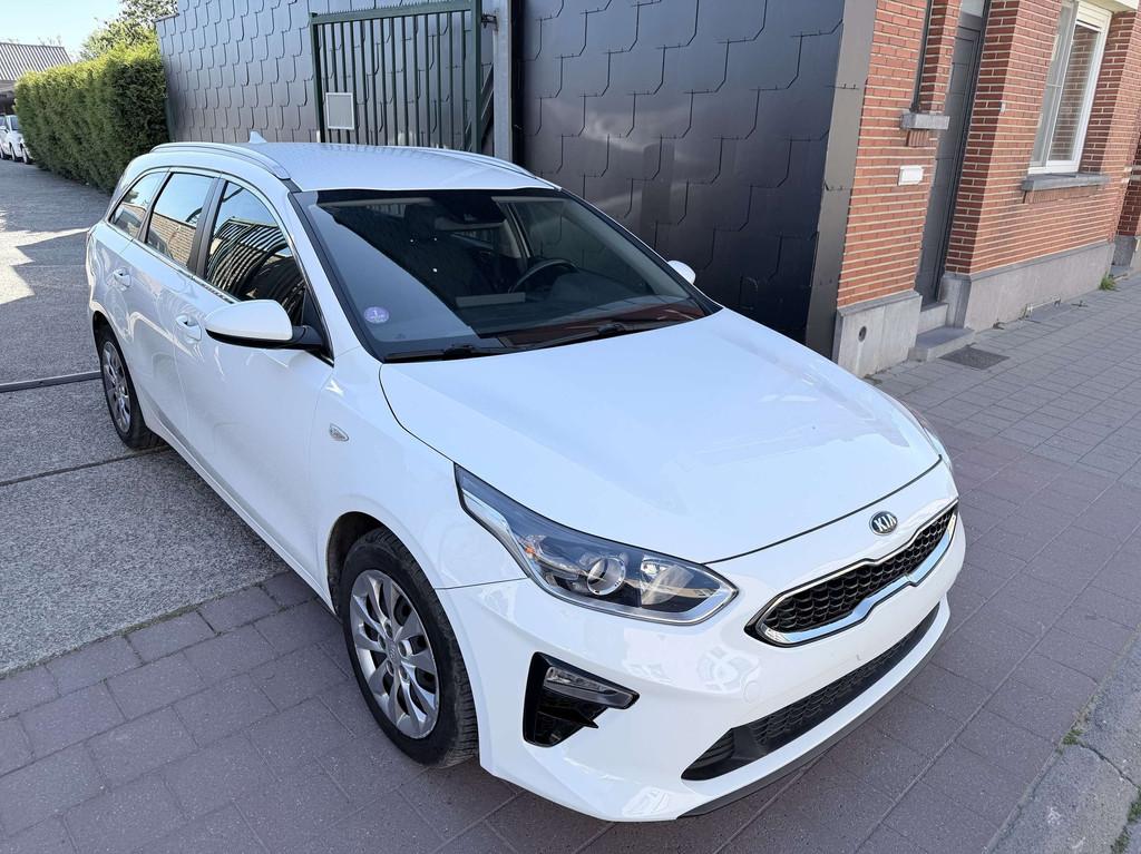 Kia Ceed SW / cee'd SW 1.0 I Navi Edition, Autos, https://public.car-pass.be/vhr/f85bf44f-9572-4e6c-9cf9-2bad3610eb2c, Achat, 998 cm³