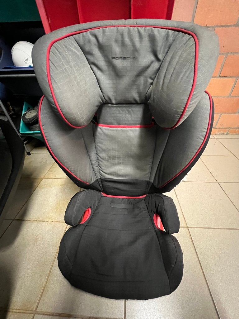 Porsche kinder autostoel, Enfants & Bébés, Sièges auto, Autres marques, Comme neuf, 9 à 36 kg, Enlèvement
