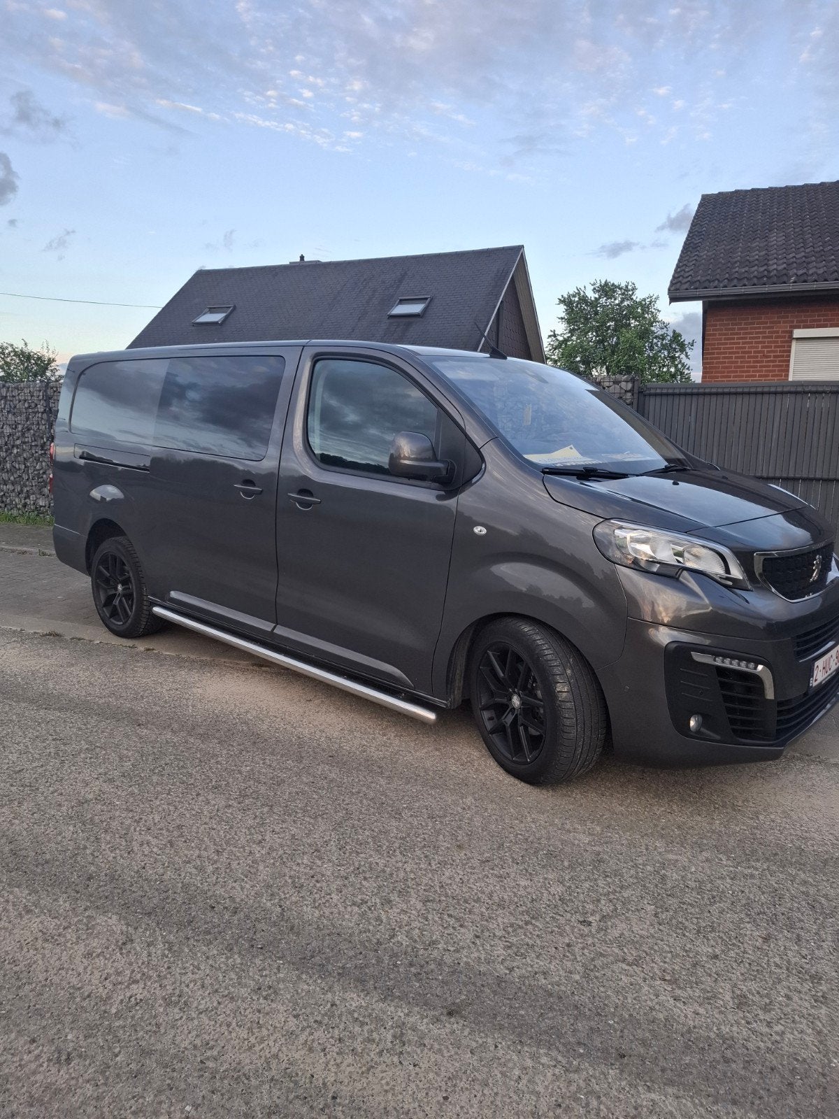 Peugeot Expert 2L Blue-hdi L3 prenuim Automatique, Achat, 6 portes, Noir, 120 kW