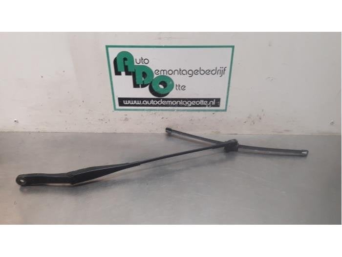 Bras essuie-glace avant d'un Opel Astra (Astra H 04-), -, Opel, 3 mois de garantie, Utilisé