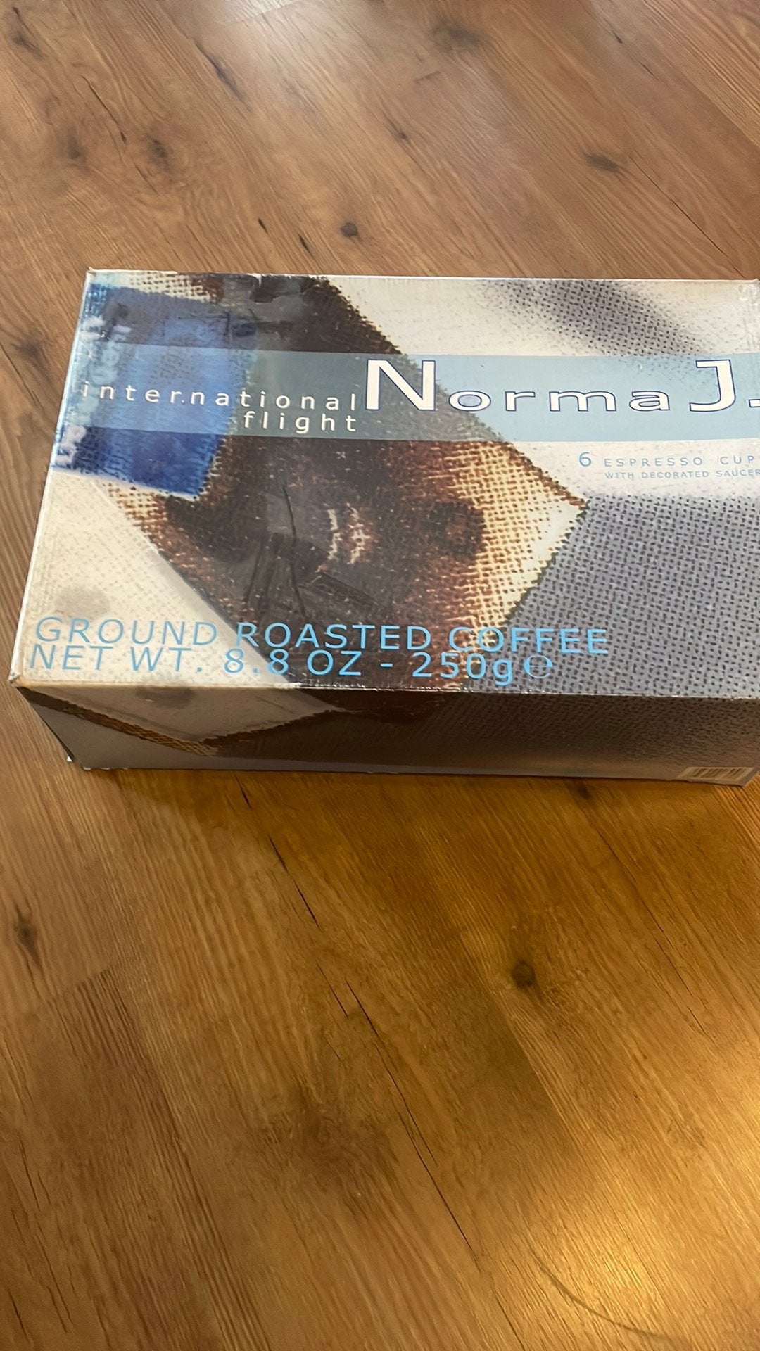 Collection Illy, Envoi, Neuf