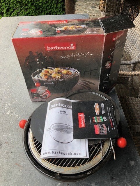 Tafelbarbecue, Ophalen, Zo goed als nieuw, Barbecoock, Met accessoires