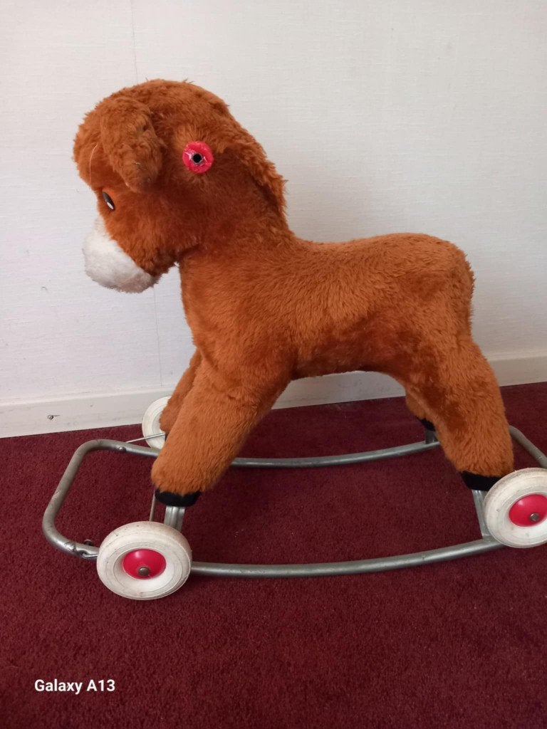 Cheval à bascule, Enlèvement, Utilisé