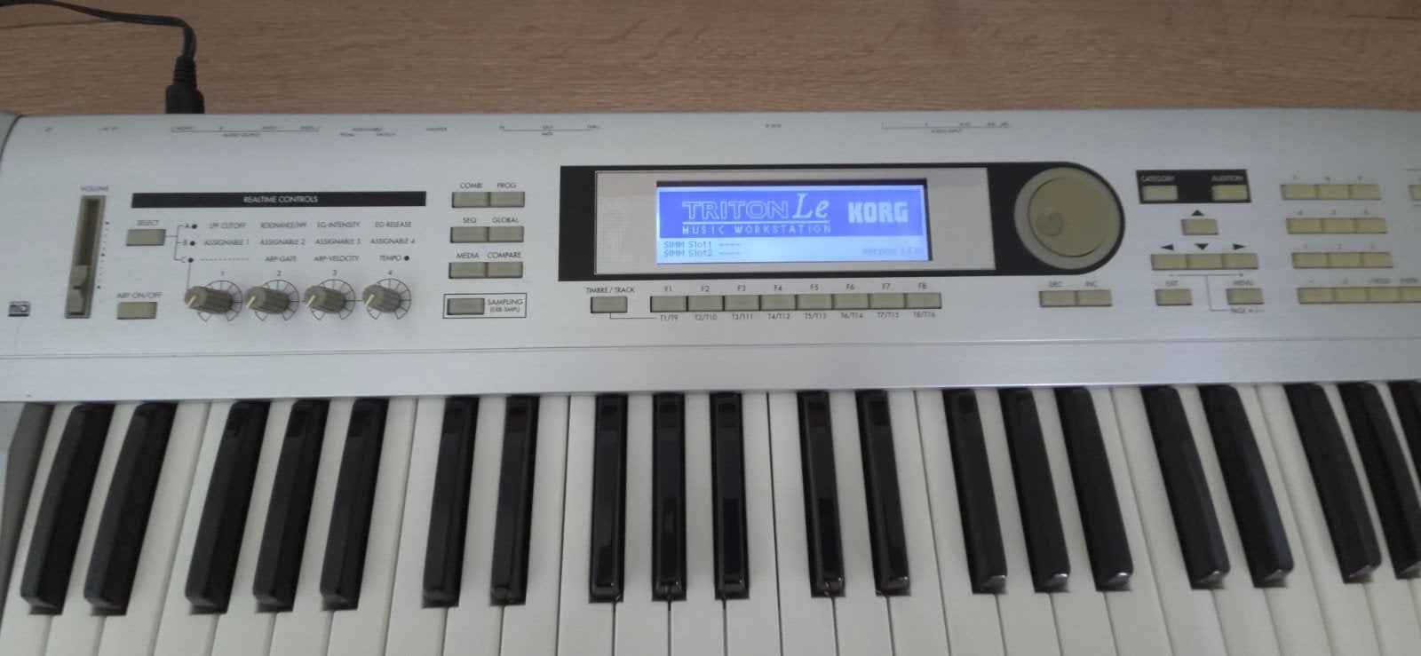 Korg Triton Le Music Workstation – Goede staat + Originele v, Enlèvement, Korg