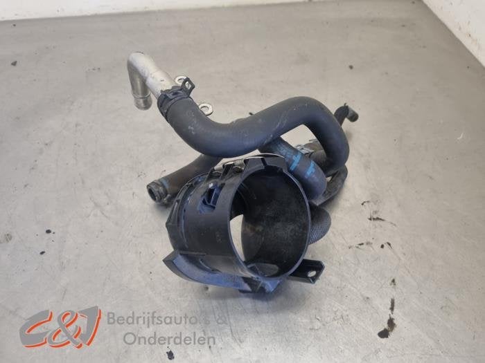 Boîtier de filtre carburant d'un Mercedes Vito, 3 mois de garantie, Utilisé, -, -