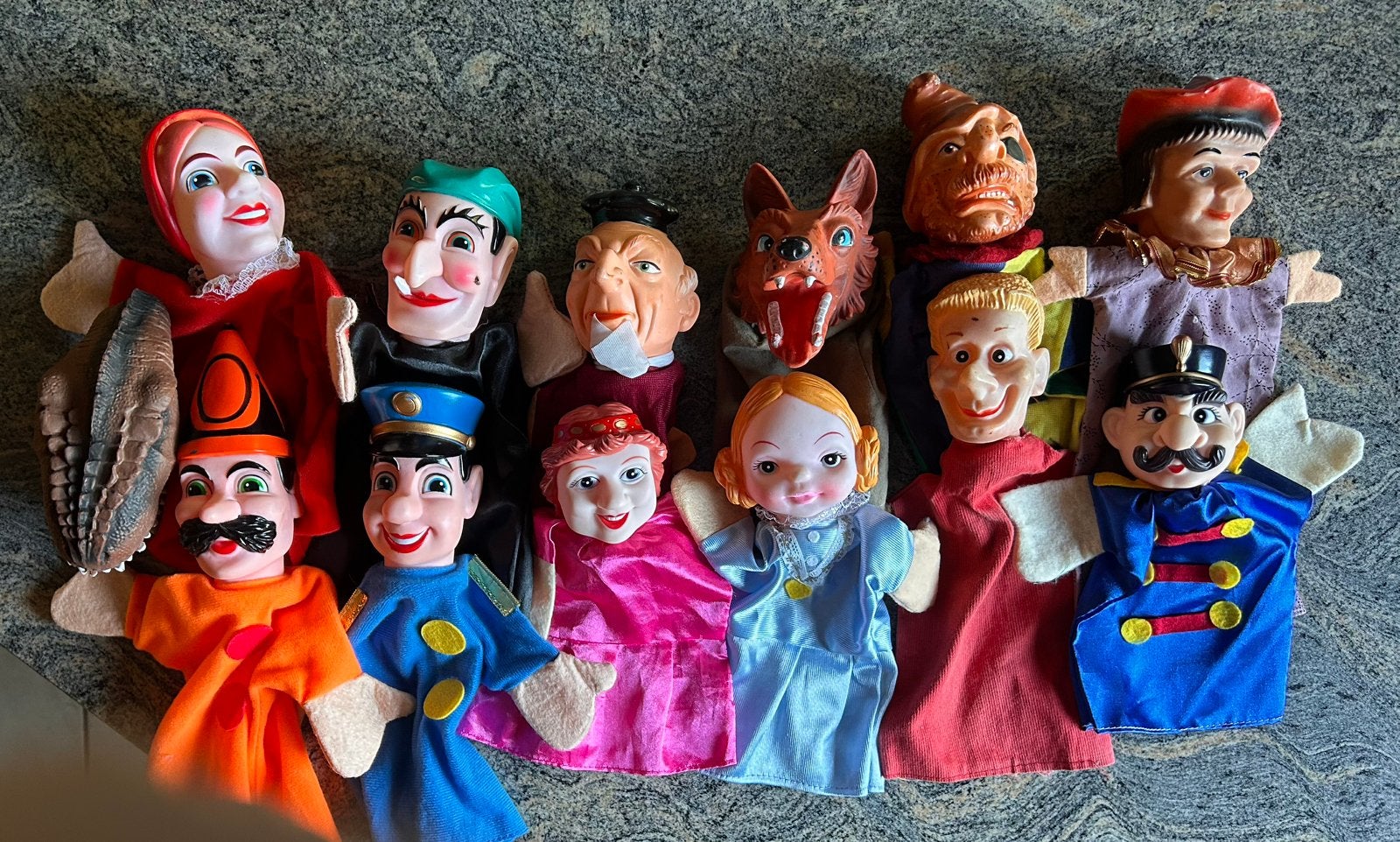 Handpoppen voor poppenkast of theater, Ophalen of Verzenden, Zo goed als nieuw