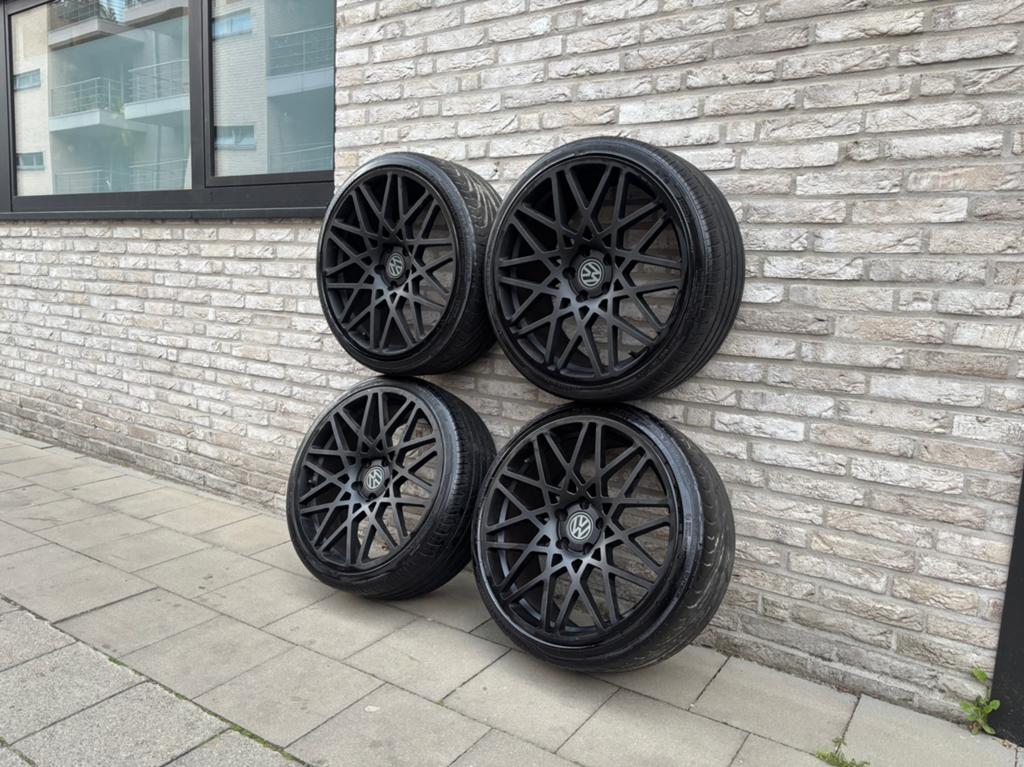 Rotiform look 19inch 5x112 velgen met banden, Auto-onderdelen, Ophalen, Band(en)