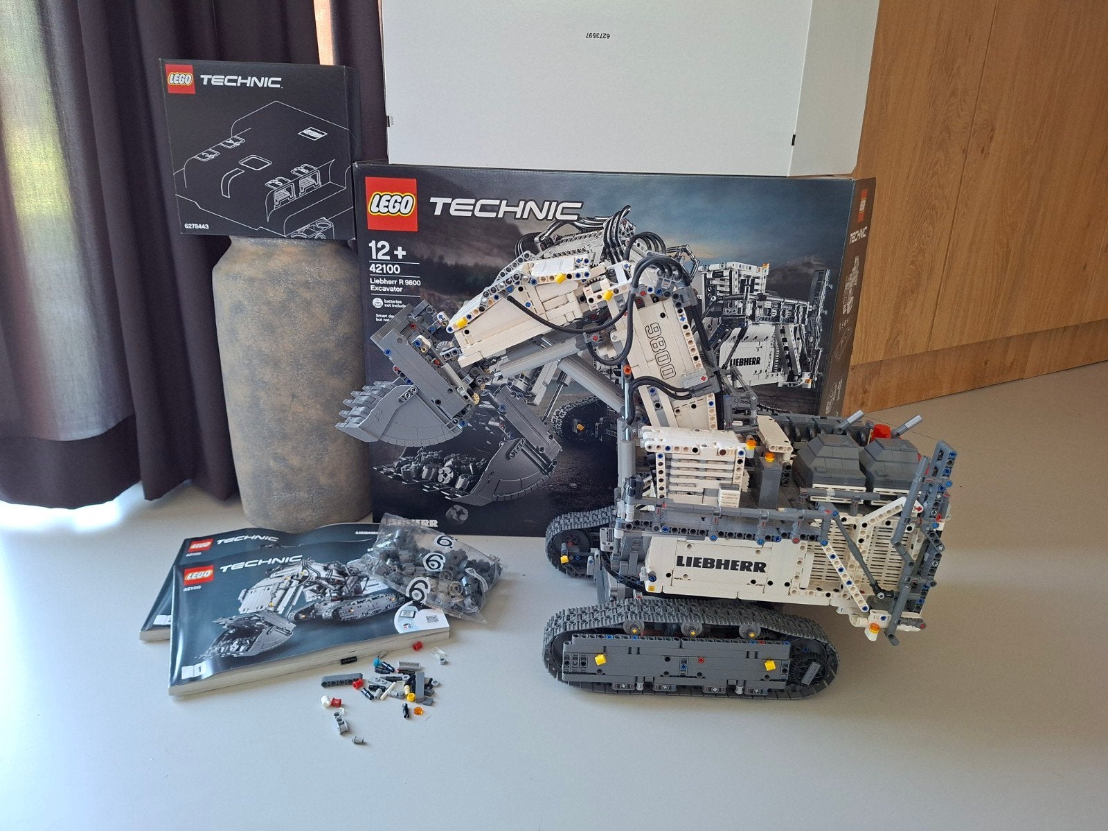 LEGO technic - set 42100 - Liebherr R9800 Excavator, Ophalen, Lego, Zo goed als nieuw, Complete set