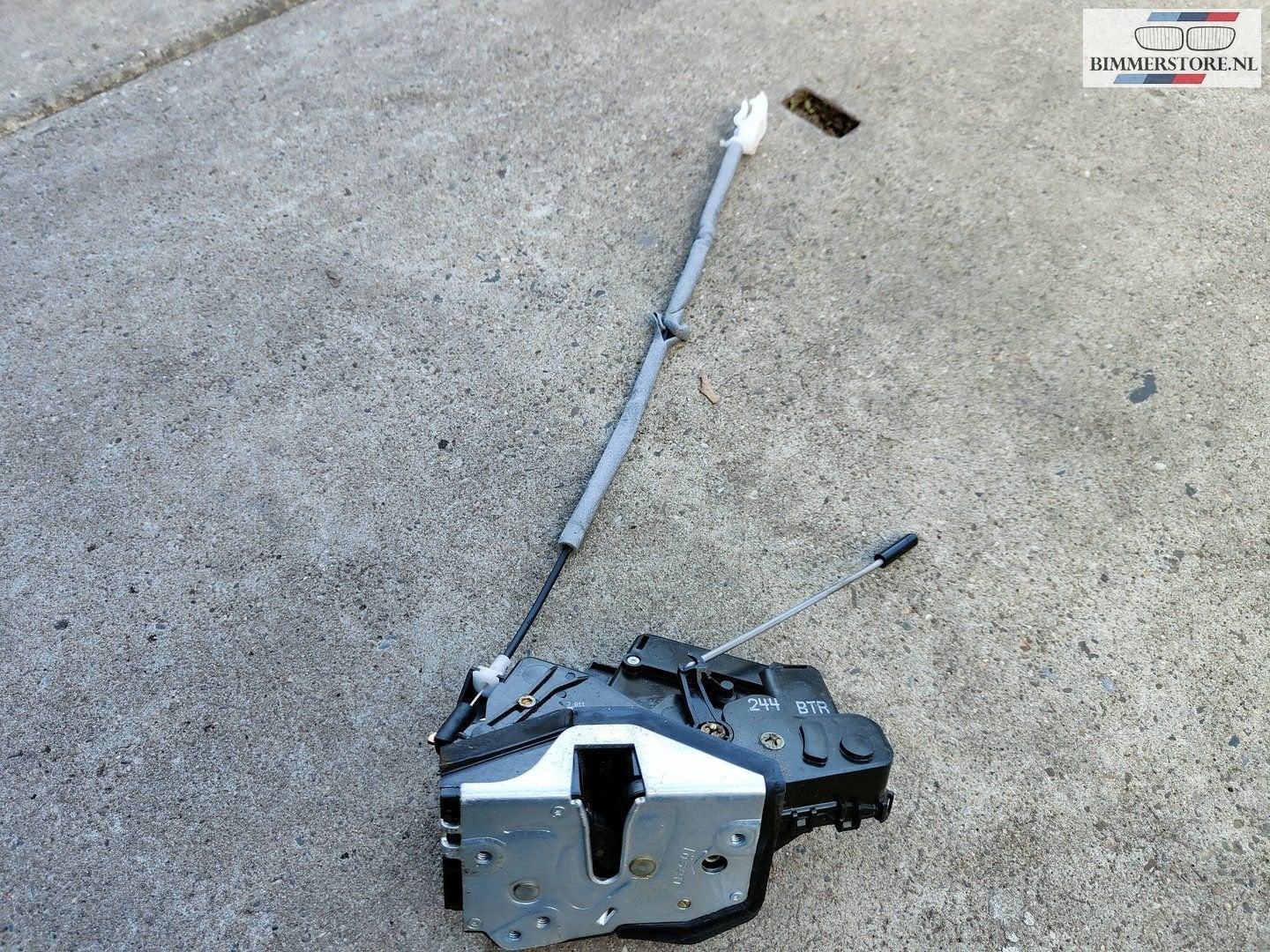 Deurslot EU rechts voor binnenzijde deur BMW E46 51217011244, -, Utilisé, -, Enlèvement ou Envoi
