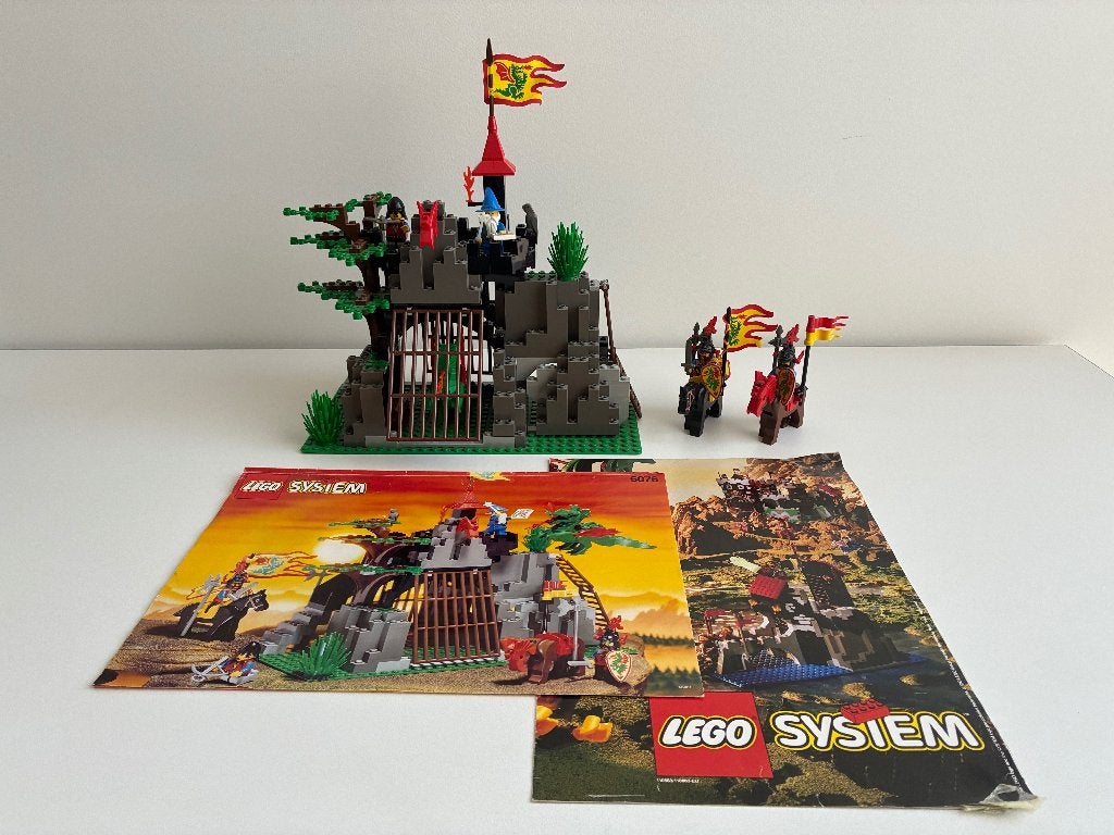 lego 6076 - Dark Dragon's Den, Kinderen en Baby's, Speelgoed | Duplo en Lego, Ophalen, Lego, Zo goed als nieuw, Compleet