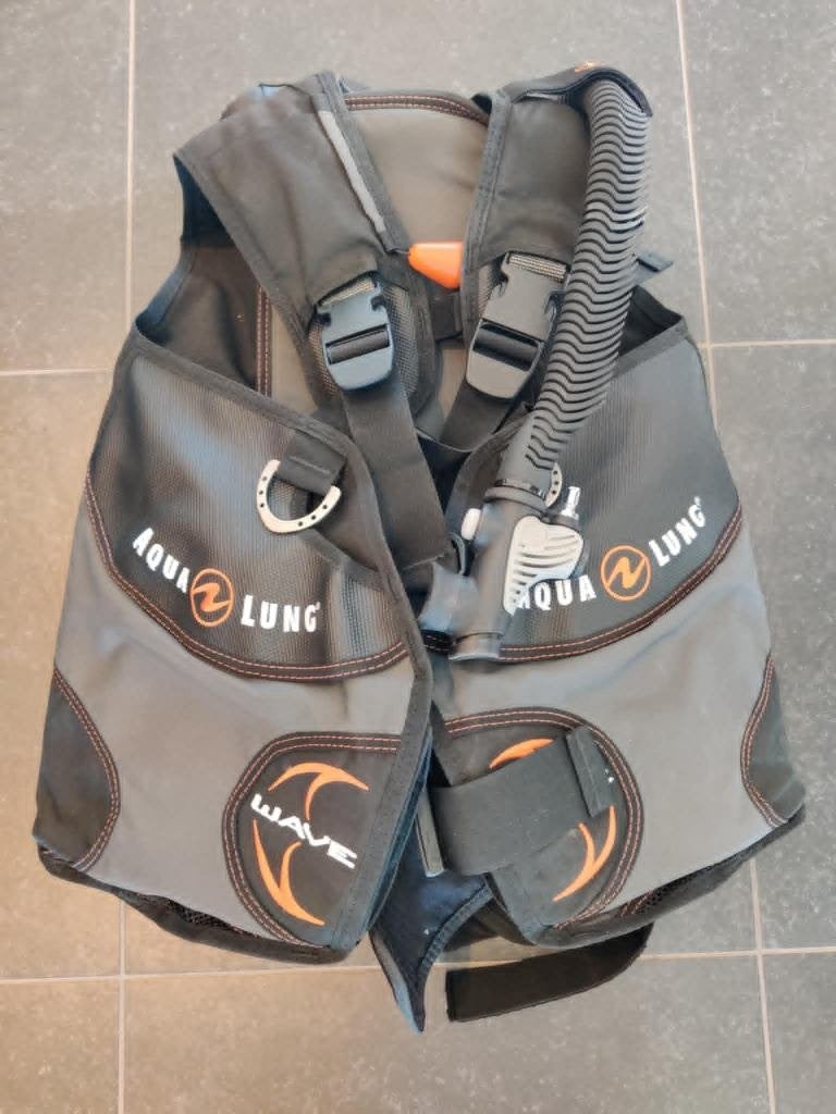 Trimvest Aqualung Wave S/M, Sports nautiques & Bateaux, Enlèvement, Utilisé, Gilet de stabilisation