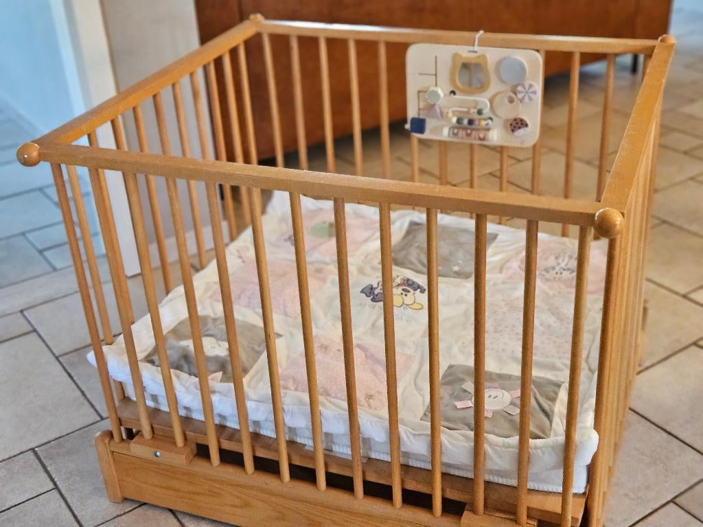 Kinderbox, Ophalen, Gebruikt, Rechthoekig, In hoogte verstelbaar