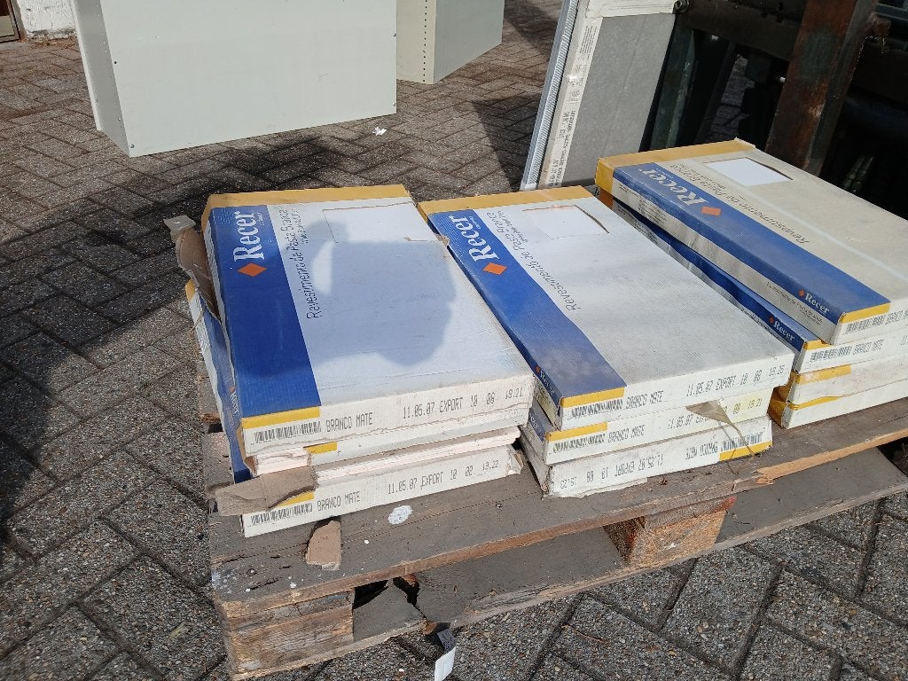 12m2 witte wandtegels, Doe-het-zelf en Bouw, Ophalen, Nieuw, Wandtegels