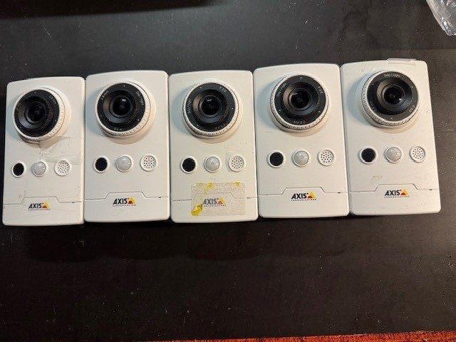 Cameras IP Axis, Audio, Tv en Foto, Videobewaking, Ophalen of Verzenden, Gebruikt, Binnencamera