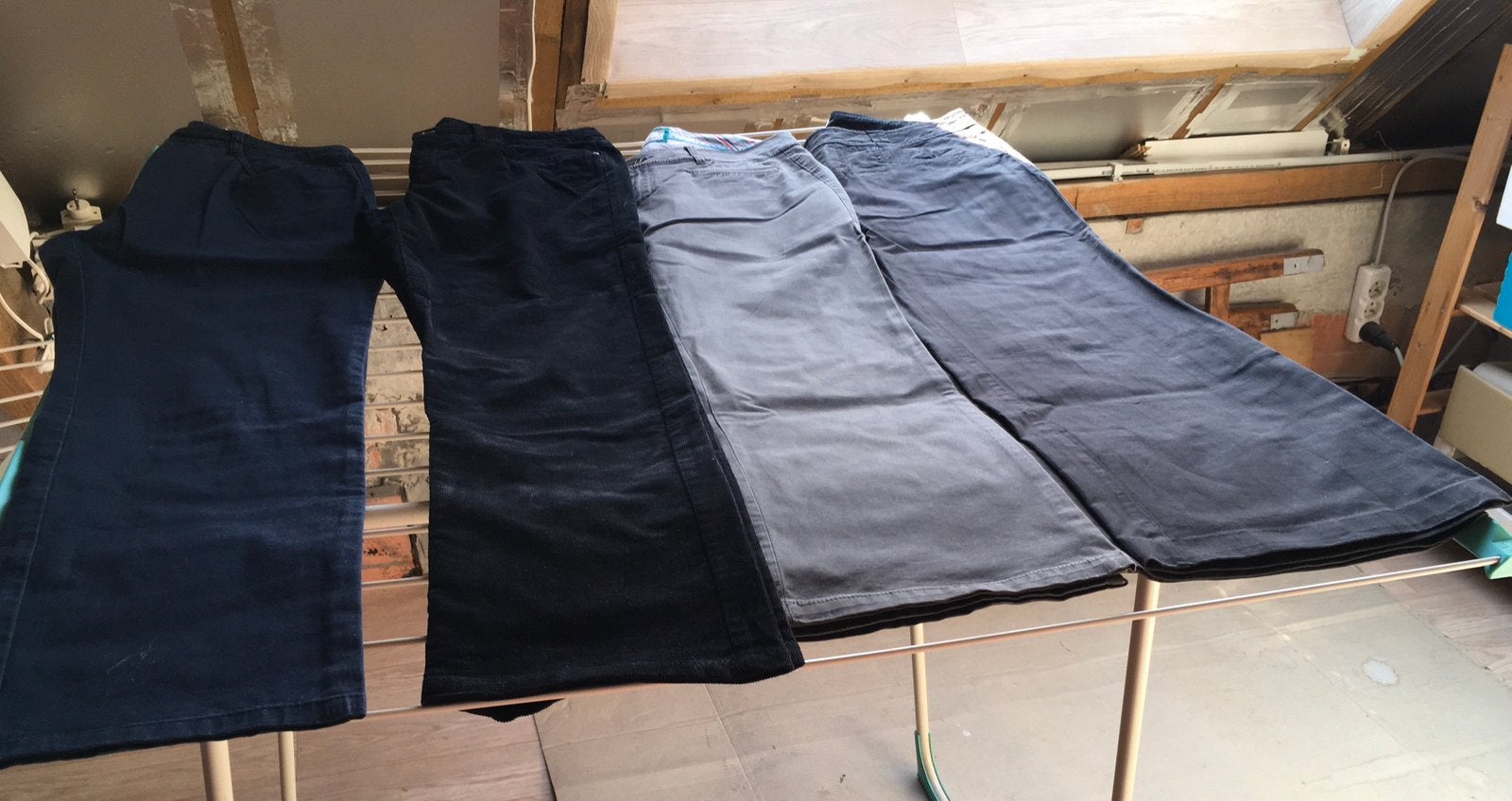 Broeken - maat 40, Kleding | Dames, Broeken en Pantalons, Ophalen, Zo goed als nieuw, Maat 38/40 (M)