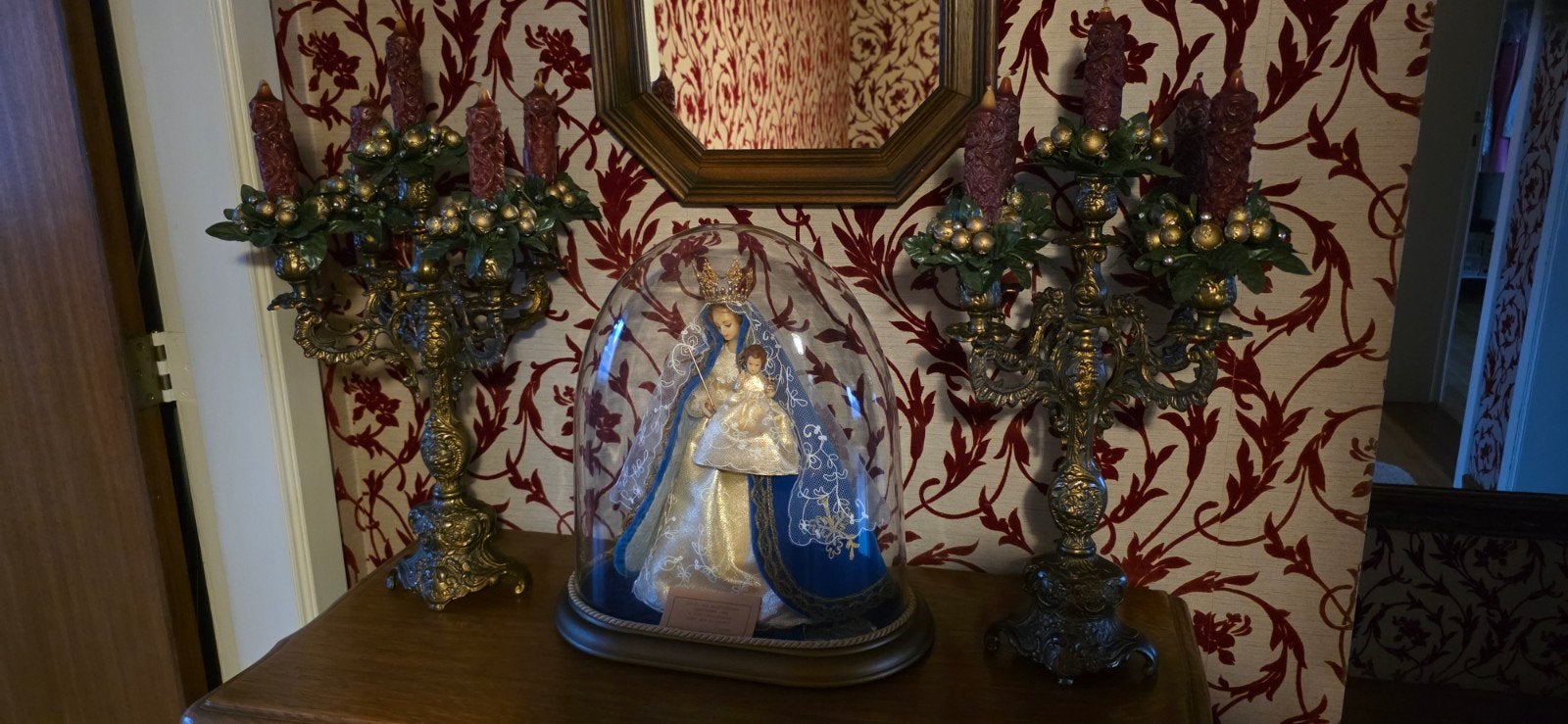 Statue de Marie sous une cloche, Antiquités & Art, Enlèvement