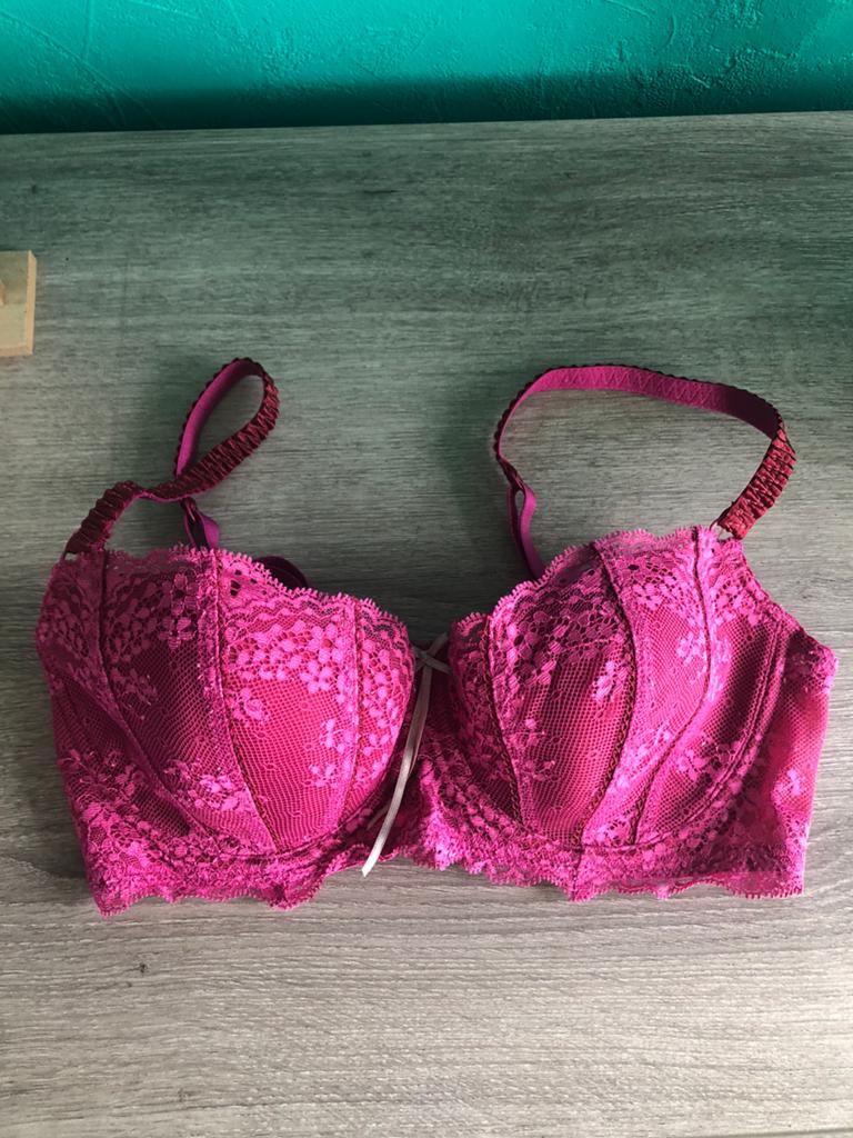 Fushia roze bh maat 75D, Ophalen, Roze, BH